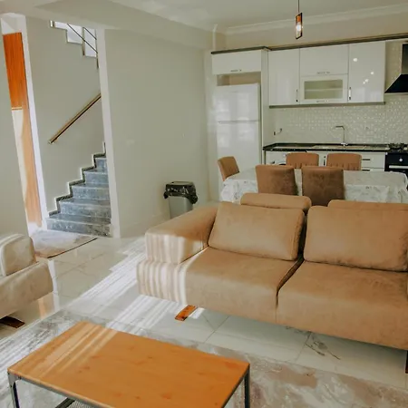 Lakepark Villa *